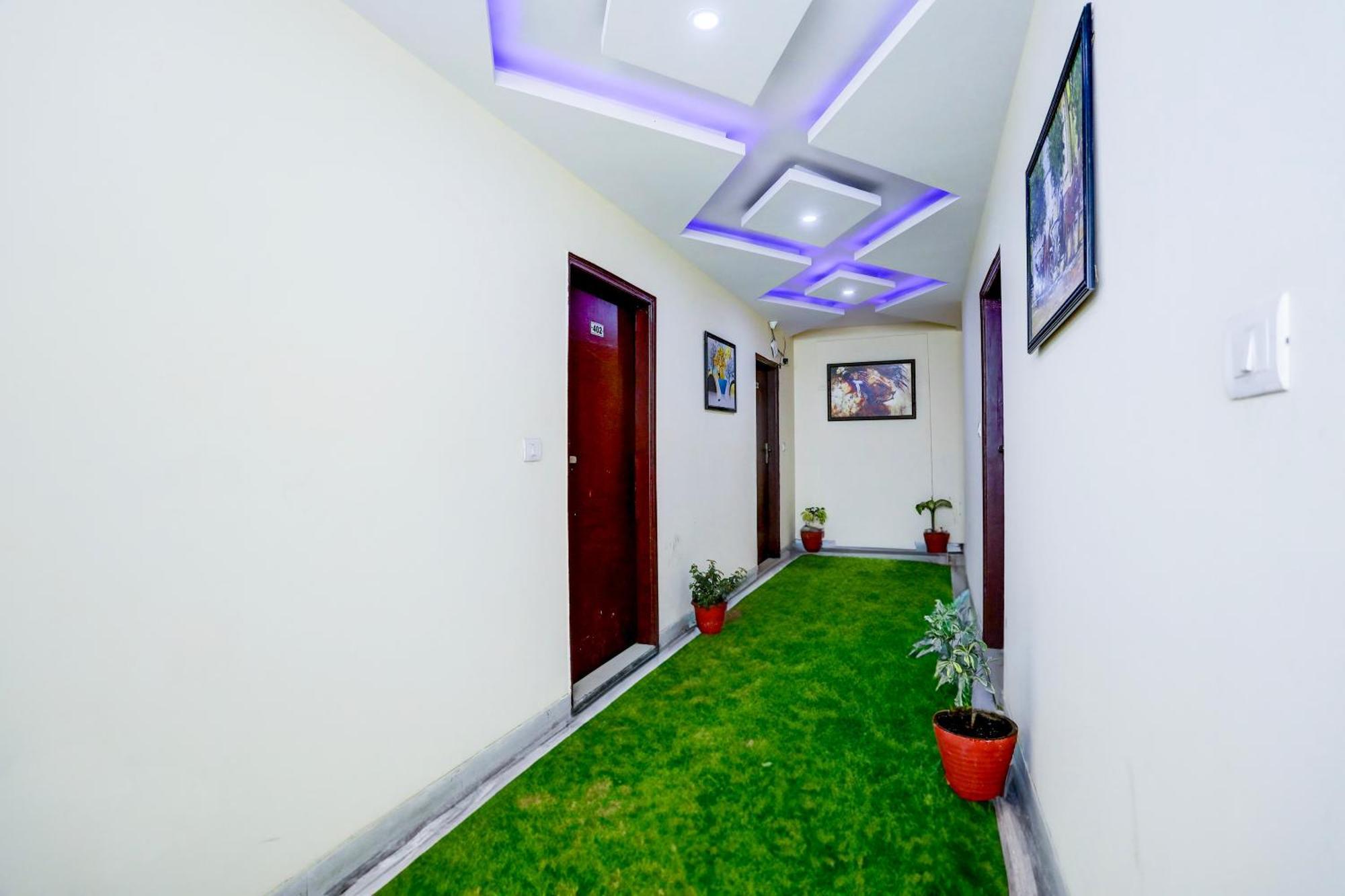 Global Stay Near Delhi Airport New Delhi Exterior photo